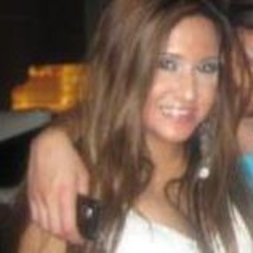 Meet your Posher, Sheena